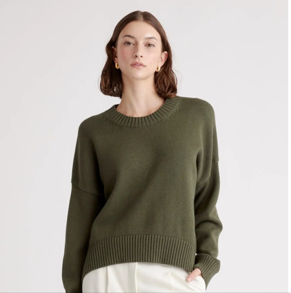 Quince organic cotton crew boyfriend sweater dark olive size M